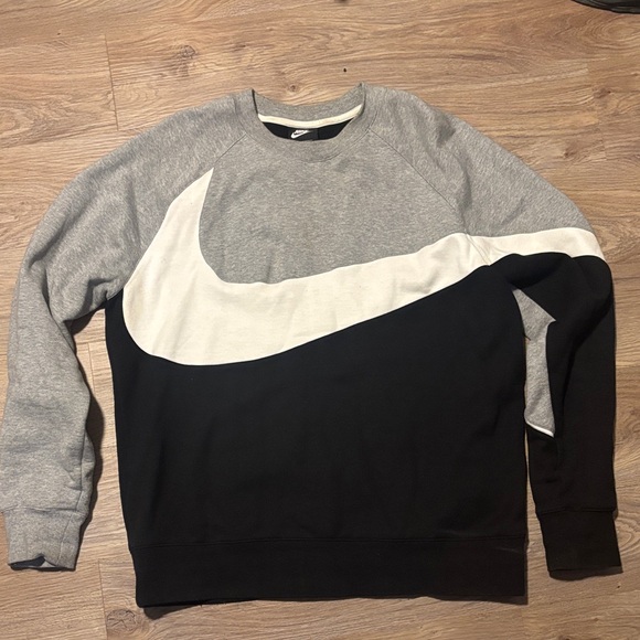 Nike Men's Gray, Black, and White Crewneck Sweater size L - Picture 1 of 3